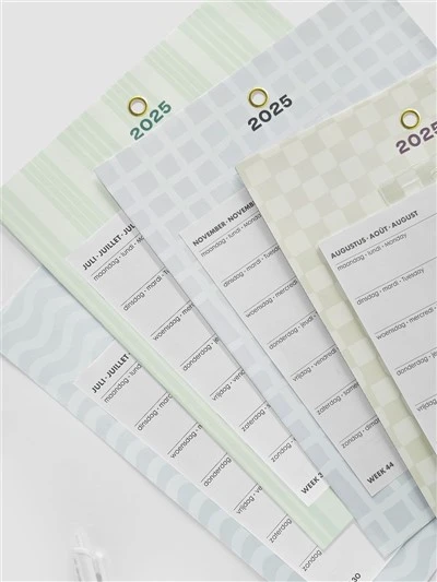 Hanging Calendar